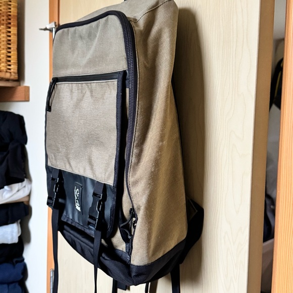 Chrome backpack - Picture 3 of 7